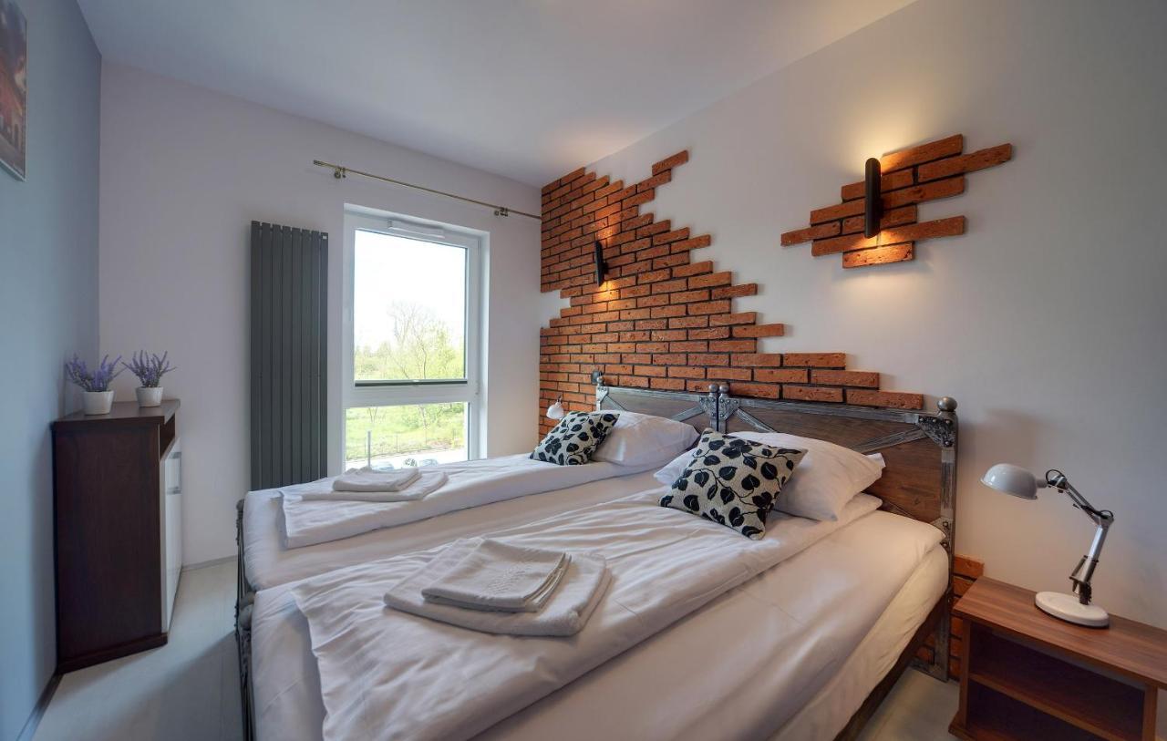 Lodz4rent - Premium 9,7 - Manufaktura D77 Parking - Wiosna 2025 Apartment