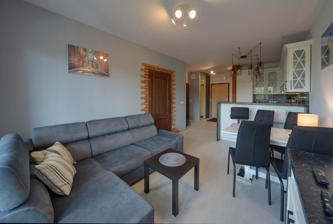 Lodz4rent - Premium 9,7 - Manufaktura D77 Parking - Wiosna 2025 Apartment